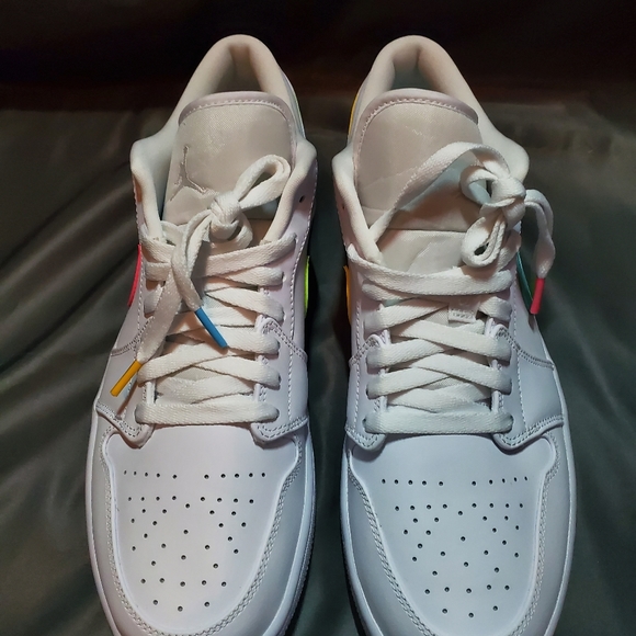 Jordan multi color